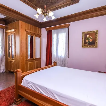 Hotel Brilant Antik Center