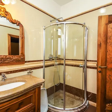 Hotel Brilant Antik Center Tirana