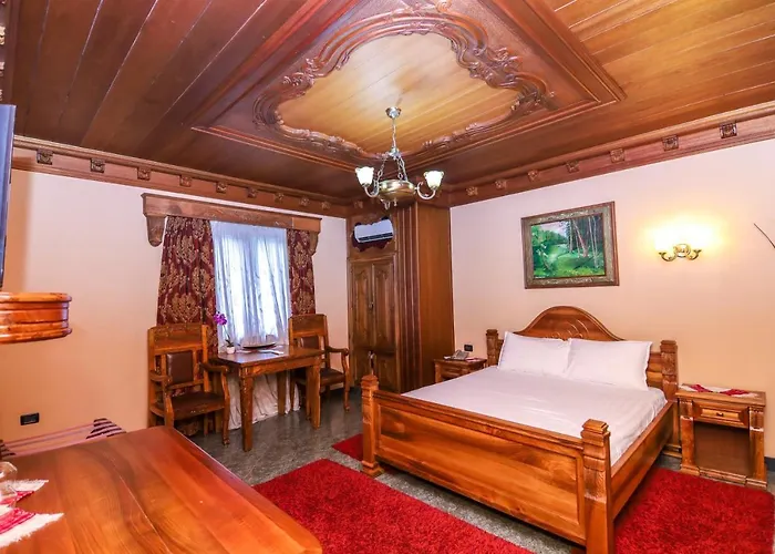 Brilant Antik Center 4* Tirana