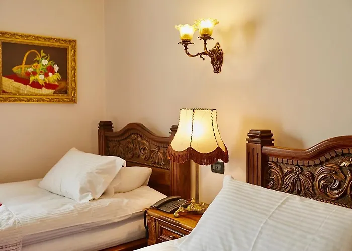 Hotel Brilant Antik Center Tirana