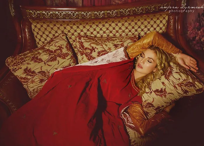 Brilant Antik Center 4* Tirana