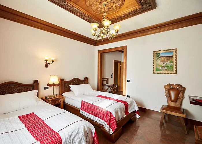 Brilant Antik Center Hotel Tirana