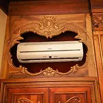 Hotel Brilant Antik Center Tirana