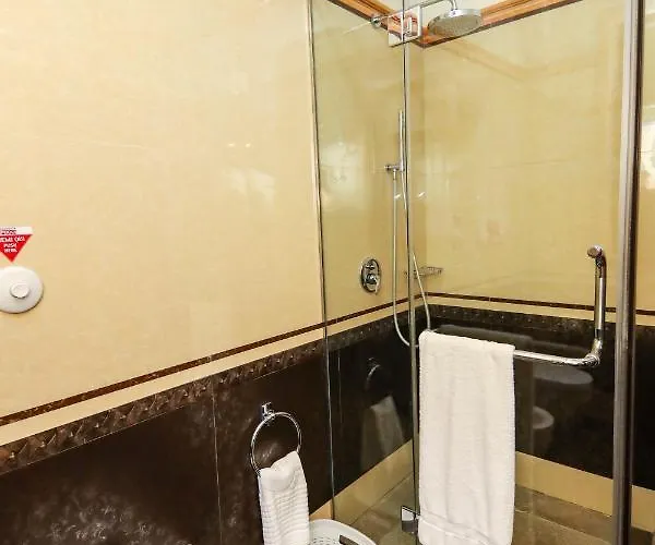 Brilant Antik Center ホテル