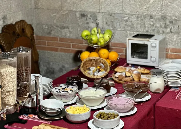 Brilant Antik Center ティラナ