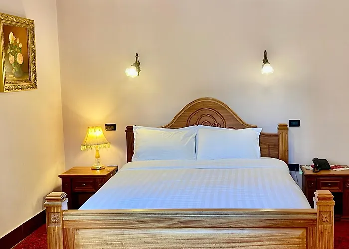 Brilant Antik Center Hotel 4*